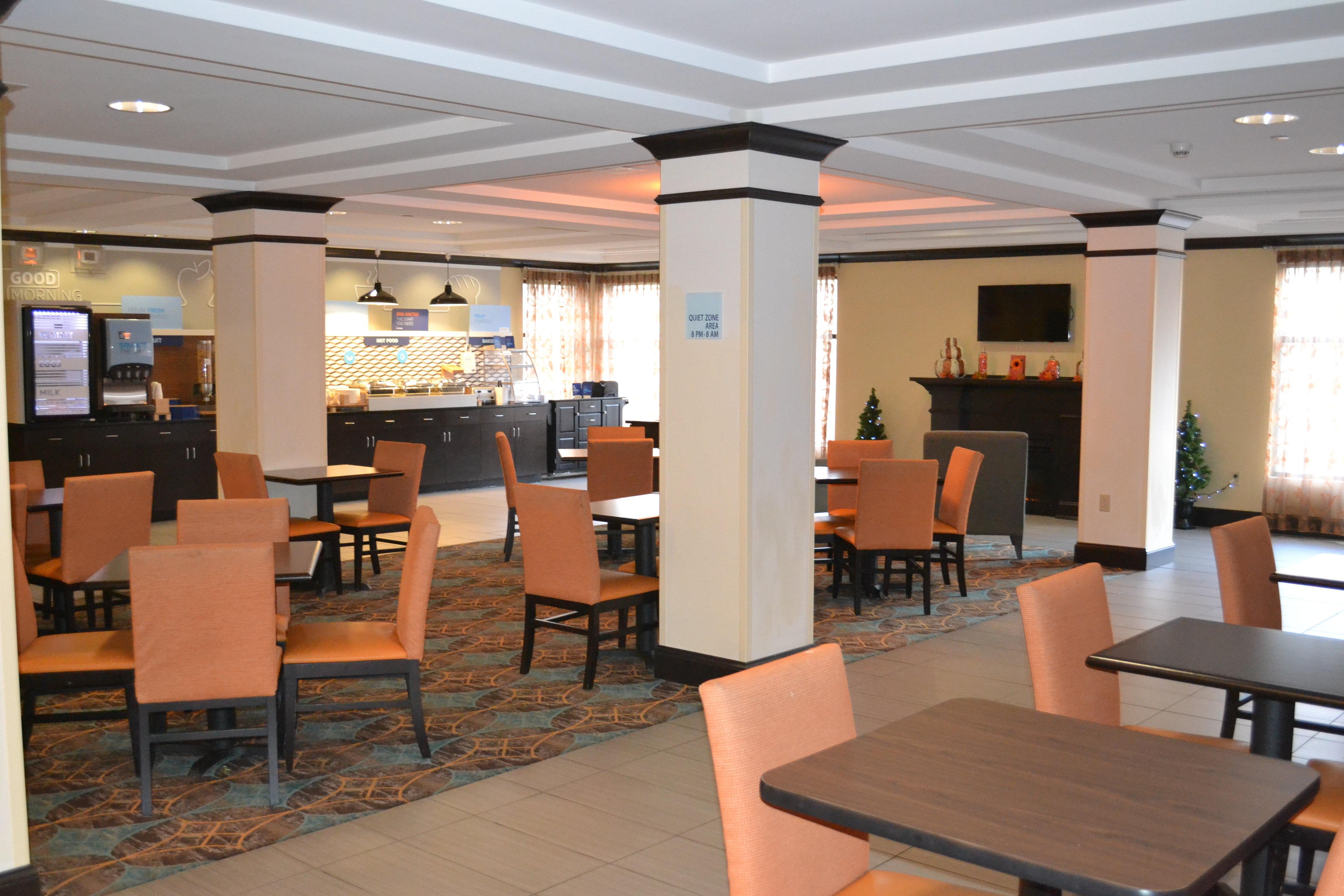 Holiday Inn Express Selinsgrove By Ihg Shamokin Dam Esterno foto