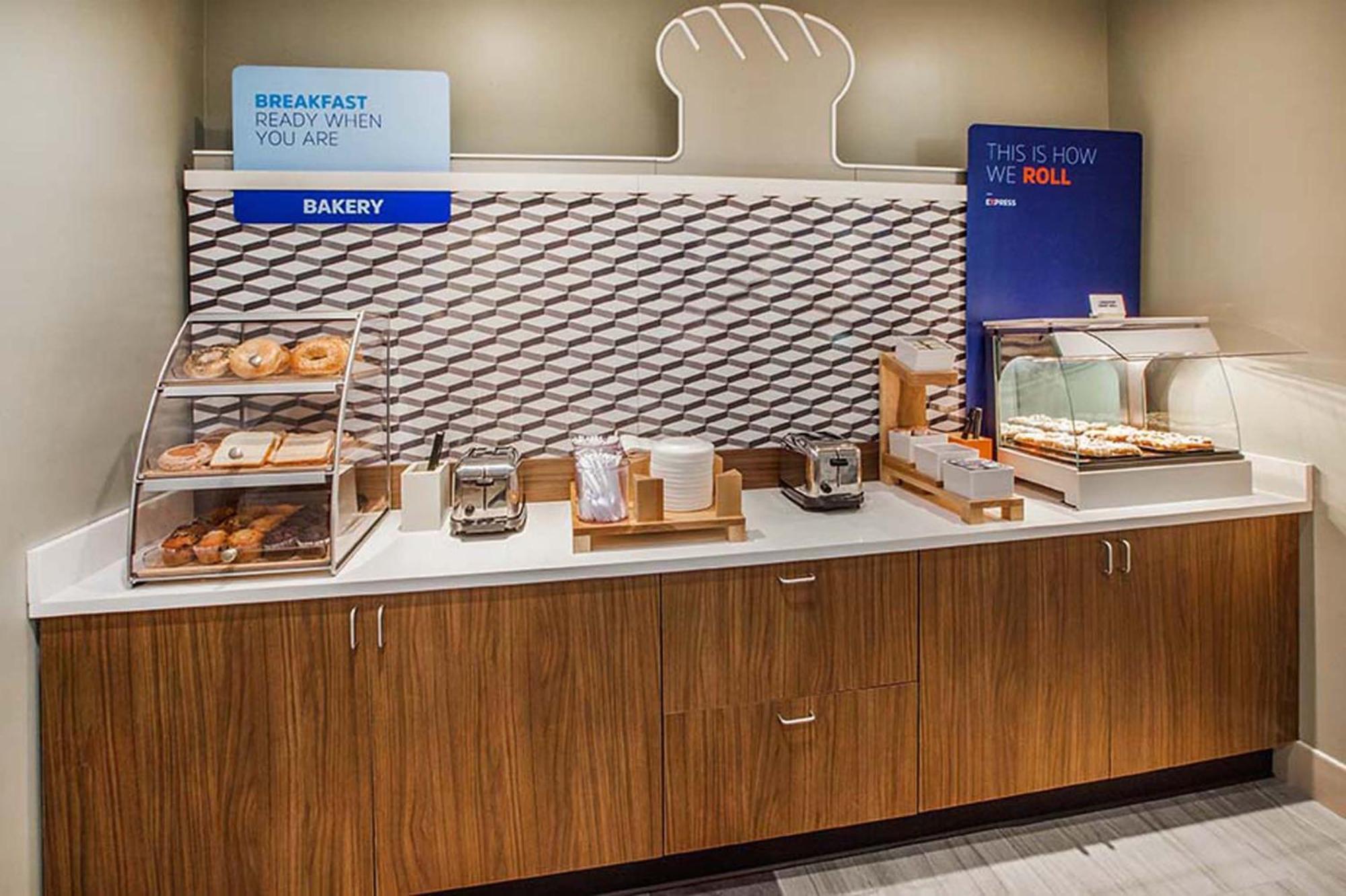 Holiday Inn Express Selinsgrove By Ihg Shamokin Dam Esterno foto