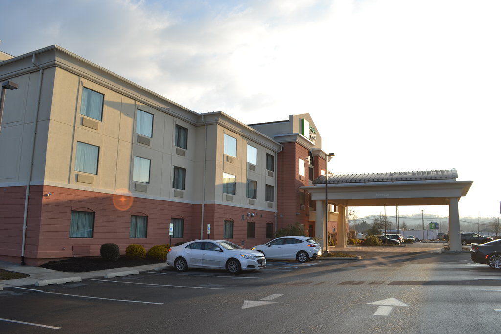 Holiday Inn Express Selinsgrove By Ihg Shamokin Dam Esterno foto